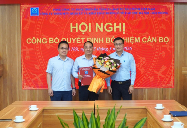 Hội nghị công bố quyết định bổ nhiệm chức vụ Phó Giám đốc Công ty TNHH MTV Quản lý và Khai thác đường ô tô cao tốc Hà Nội – Hải Phòng