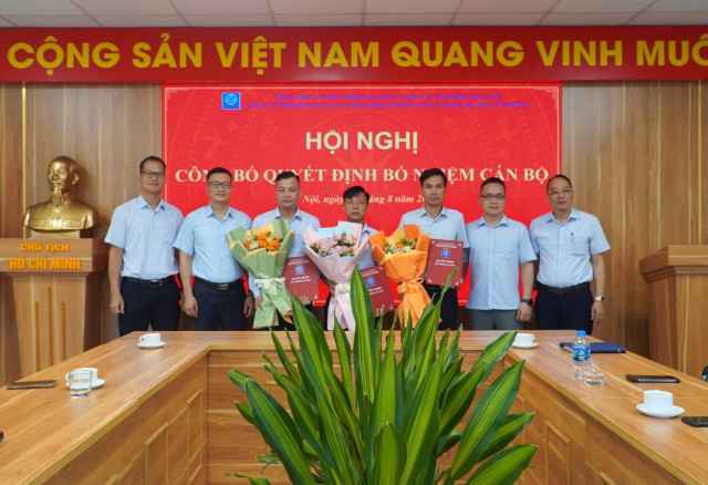 Hội nghị công bố quyết định bổ nhiệm cán bộ cấp Phòng, Trạm thu phí thuộc Công ty TNHH MTV Quản lý và Khai thác đường ô tô cao tốc Hà Nội - Hải Phòng năm 2026
