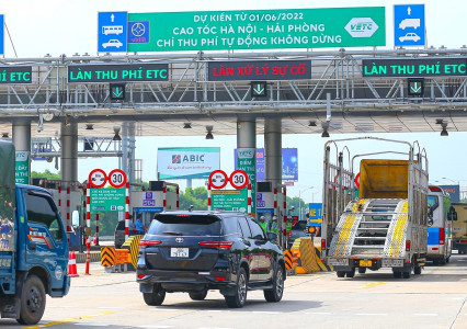 Kiểm soát xe quá tải trên cao tốc Hà Nội - Hải Phòng thế nào?