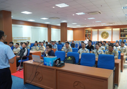 Công ty TNHH MTV Quản lý và Khai thác đường ô tô cao tốc Hà Nội – Hải Phòng tổ chức lớp “Đào tạo huấn luyện an toàn vệ sinh lao động năm 2025” cho cán bộ nhân viên