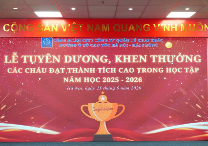Công ty QLKT tổ chức tuyên dương, khen thưởng các cháu là con CBNV đạt thành tích tốt năm học 2025-2026