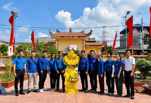 Chi đoàn Thanh niên Công ty QLKT tổ chức hoạt động tri ân nhân kỷ niệm 79 năm Ngày Thương binh - Liệt sỹ 27/7 (1947-2026)