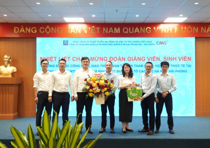 Đoàn giảng viên, sinh viên Trường Đại học Công nghệ GTVT tham quan, học tập thực tế tại Công ty TNHH MTV Quản lý và Khai thác đường ô tô cao tốc Hà Nội - Hải Phòng