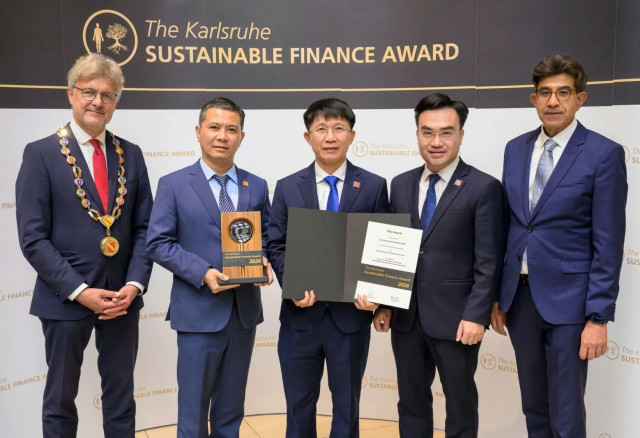 Dự án đường ô tô cao tốc Hà Nội – Hải Phòng được vinh danh tại Giải thưởng Tài chính Bền vững Karlsruhe 2026
