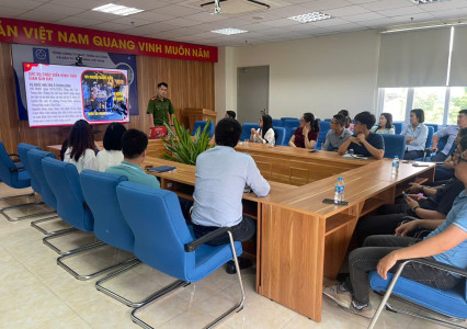 Tổ chức tuyên truyền, huấn luyện phòng cháy chữa cháy cho cán bộ nhân viên Công ty QLKT