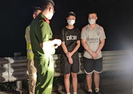 Thực hư cao tốc Hà Nội - Hải Phòng bị rải đinh