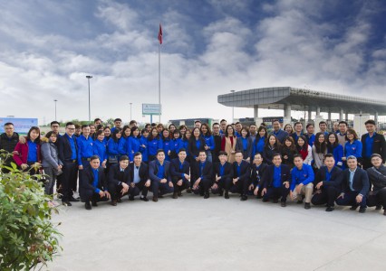  Lễ gắn biển Công trình Trạm thu phí thanh niên kiểu mẫu – đường ô tô cao tốc Hà Nội - Hải Phòng