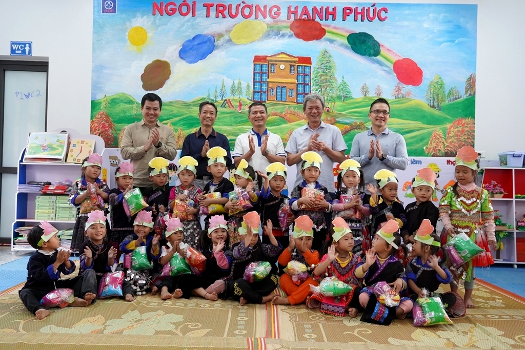 25.11.15.KtTruong12.jpg (703 KB)