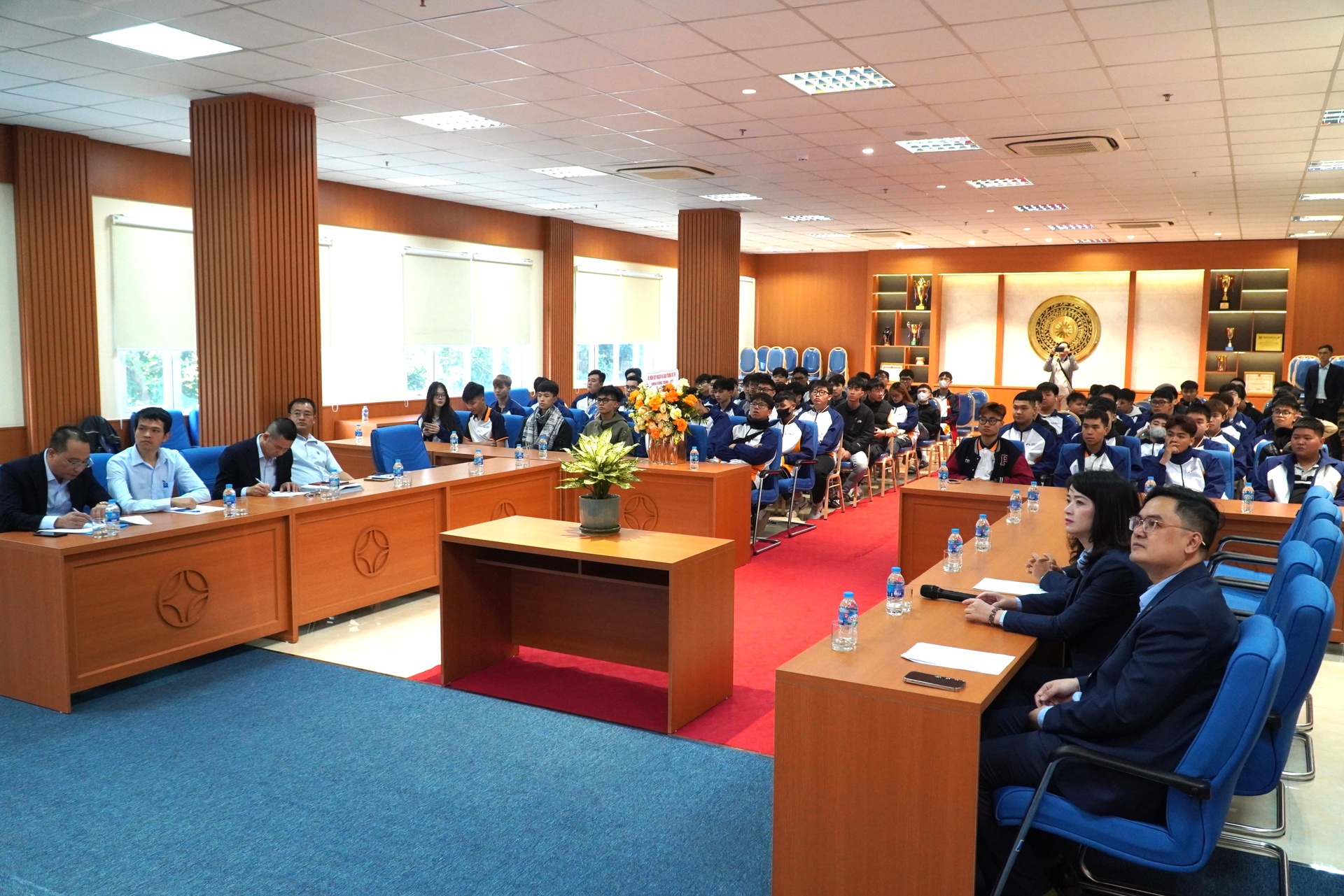 25.11.27.4.JPG (806 KB)