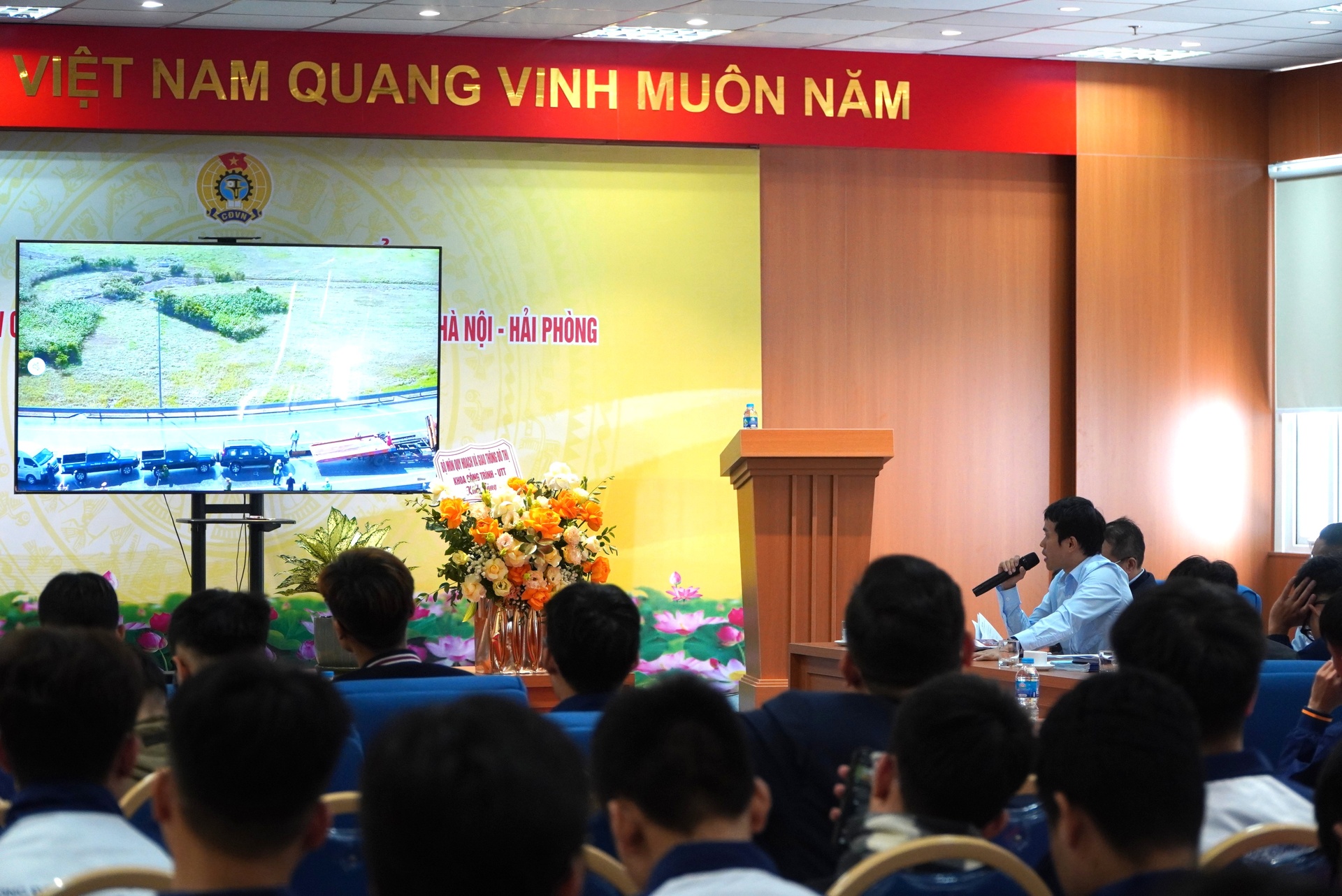 25.11.27.5.JPG (657 KB)