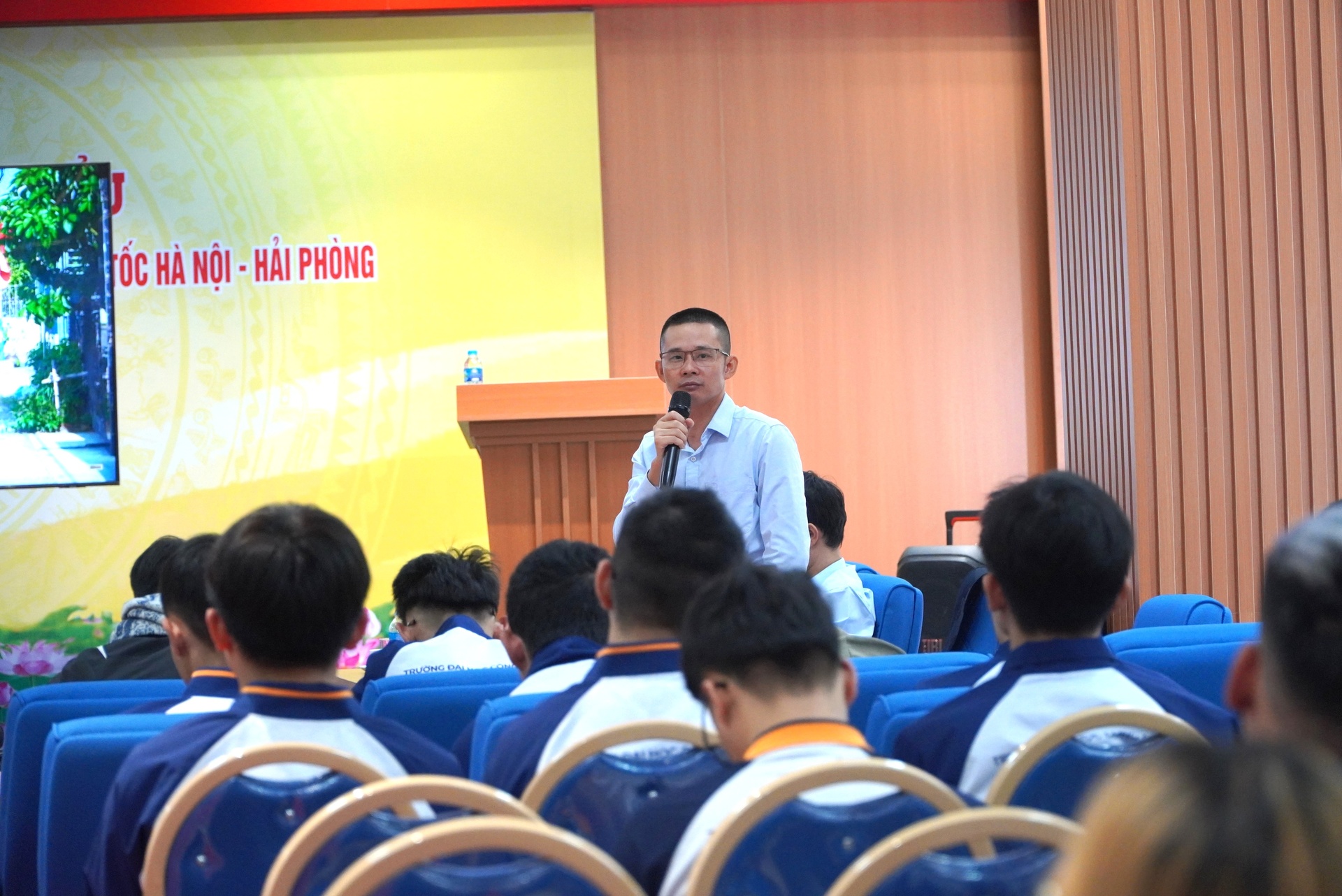 25.11.27.6.JPG (606 KB)