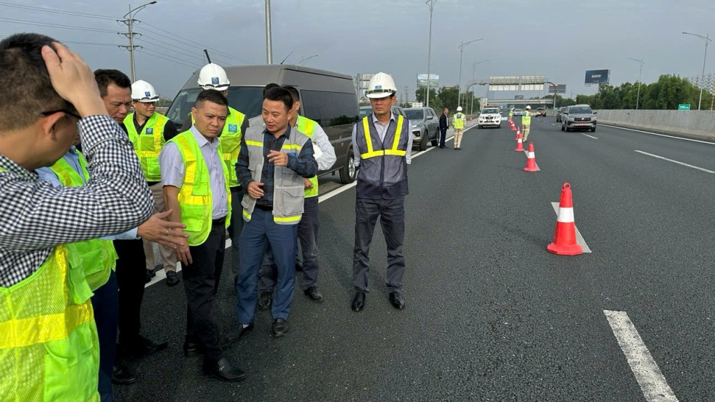 25.12.24.Kiemtra14.jpg (225 KB)