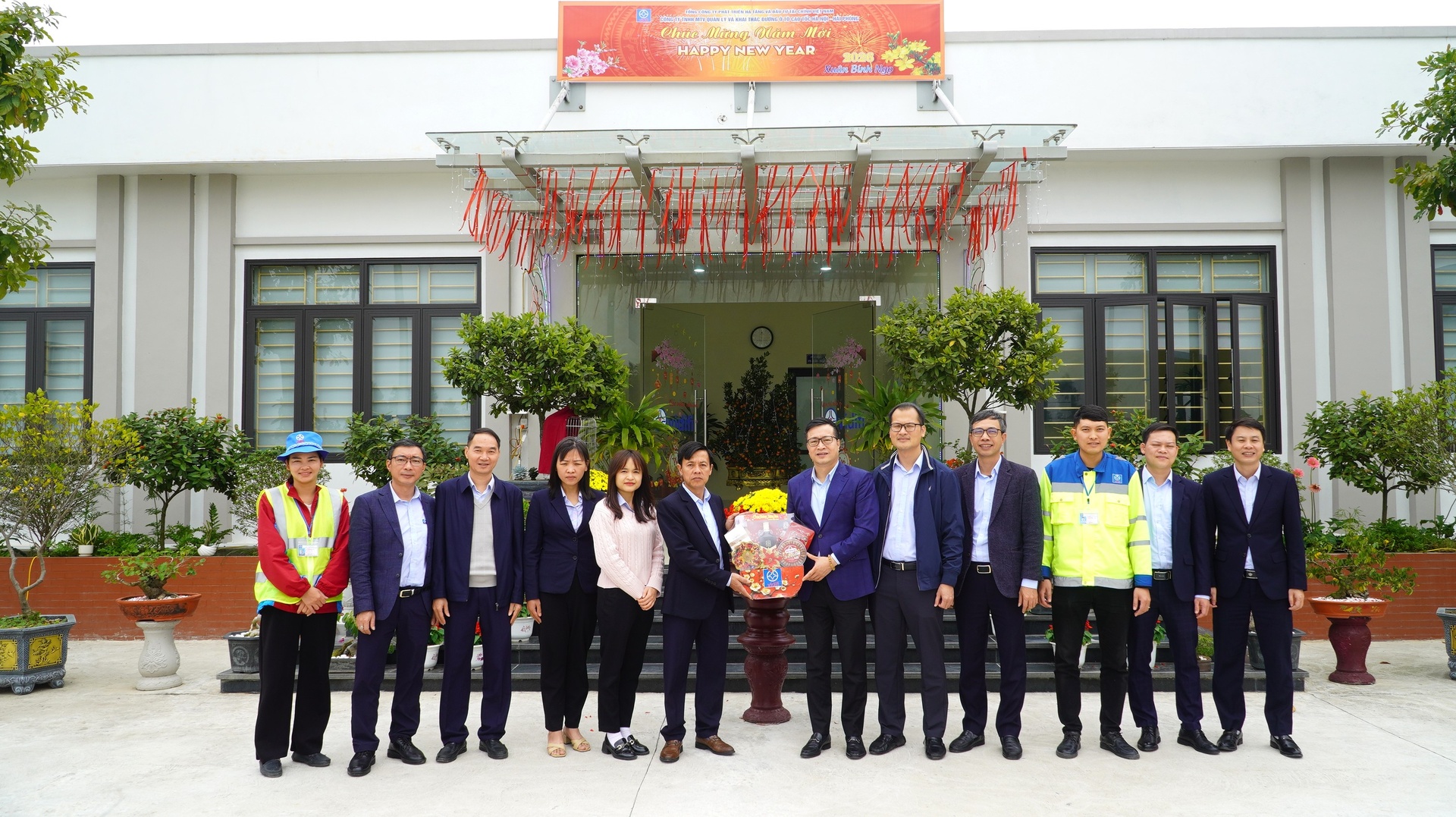 260212.09.JPG (742 KB)