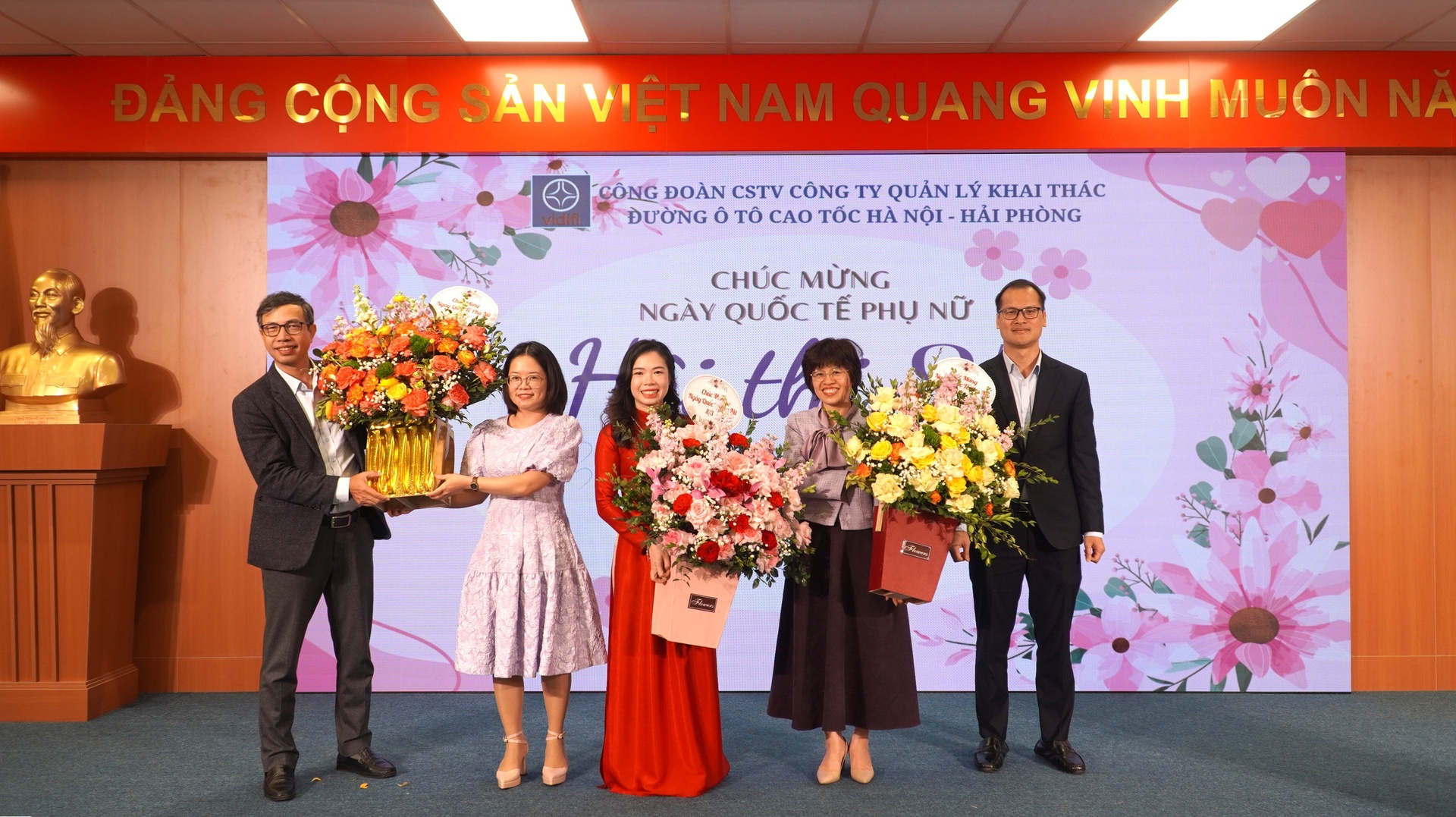 260304.06.JPG (695 KB)