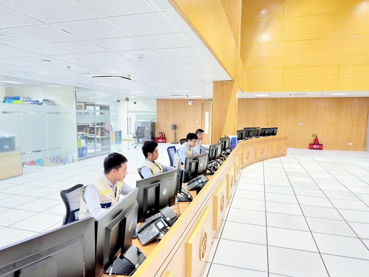 PQLVH.9.jpg (250 KB)